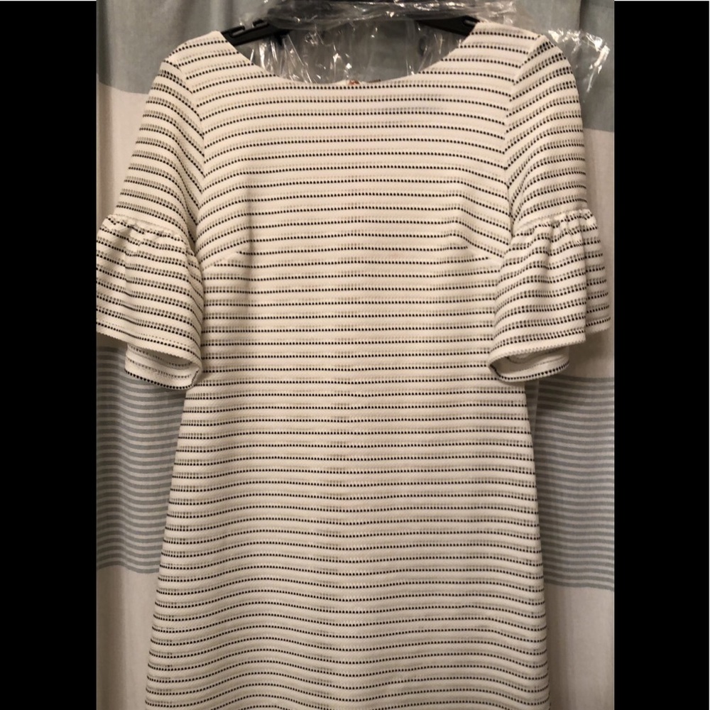 Ivanka trump size 4